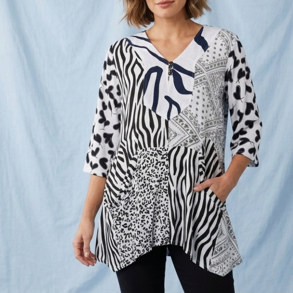 Sacred Threads Tunic Top Size Small‎ Medium S/M Animal Print Hearts Patchwork